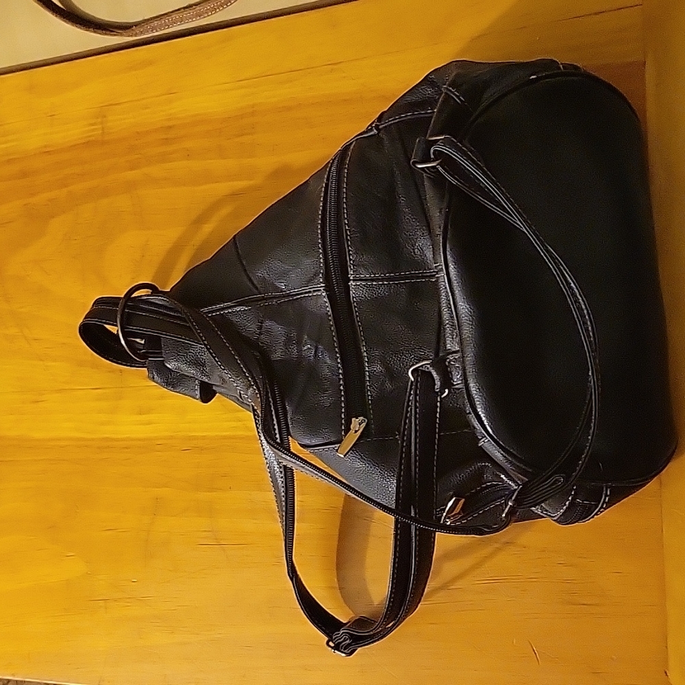 Leather Convertible Purse/Backpack - image 2